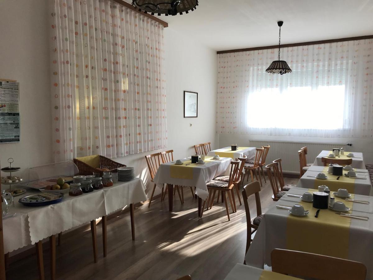 Gaestehaus & Weingut Klein إلميتز المظهر الخارجي الصورة